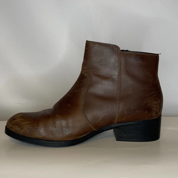 Camper Waterproof Leather Ankle Boots - Picture 6 of 13